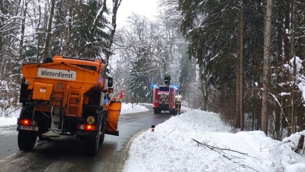 Die Feuerwehr war Stunden im Einsatz. (Bild: FF Zell-Gurnitz)