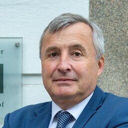 Der neue oberösterreichische Landesrechnungshof-Direktor Rudolf Hoscher (Bild: TEAM FOTOKERSCHI.AT)