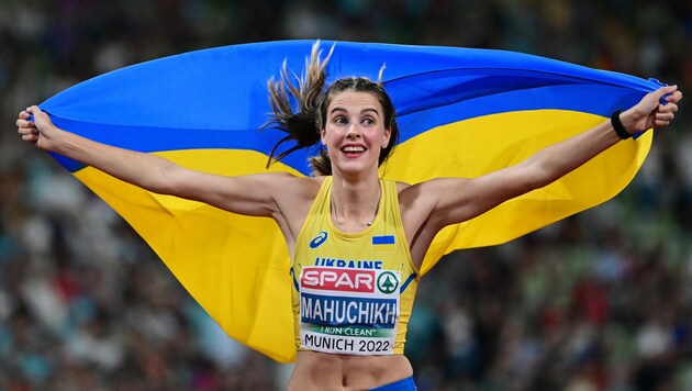 Yaroslava Mahuchikh (Bild: APA/AFP/INA FASSBENDER)