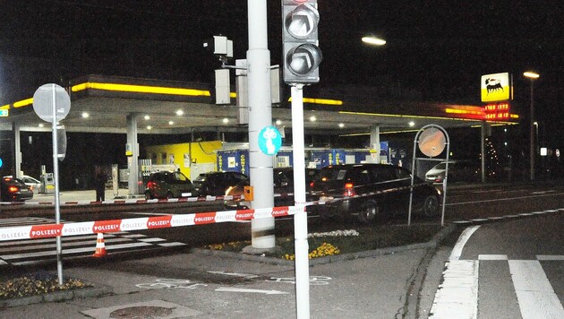 Tatort: Quer durch St. Pölten flüchtete der 25-Jährige vor der Polizei. Auf Höhe der Tankstelle fielen die Schüsse. (Bild: Crepaz Franz)
