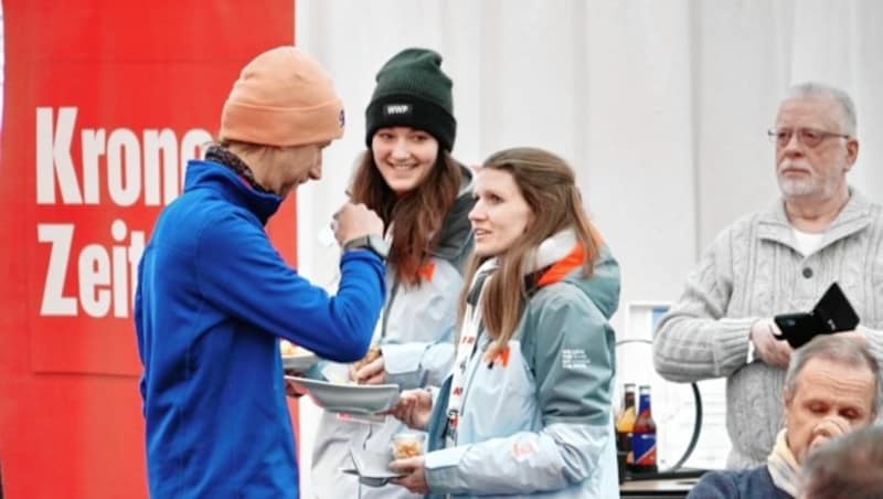 Martin Koch im VIP-Zelt (Bild: Pail Sepp)