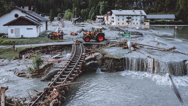 Starke Unwetter und Muren zerstörten im Sommer die Gleise der Pinzgaubahn. (Bild: EXPA/ JFK)