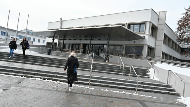 Aktuell sind an der Alpen-Adria-Universität in Klagenfurt ungefähr 12.000 Studenten immatrikuliert. (Bild: EVELYN HRONEK)