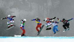 Hanno Douschan (2.v.r.) bei den Olympischen Spielen in Sotchi 2014 (Bild: AP)