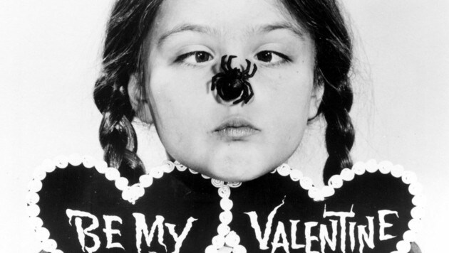 Lisa Loring, die in den 60er-Jahren als Wednesday in der Serie „The Addams Family“ zu sehen war, ist im Alter von 64 Jahren gestorben. (Bild: Everett Collection / picturedesk.com)