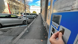 Das Parken in Graz wird heuer noch einmal teurer werden - darüber ist sich die Rathauskoalition bereits einig. (Bild: Jauschowetz Christian)