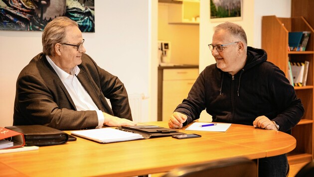 Ex-Boss Gerhard Milletich im Gespräch mit „Krone“-Redakteur Peter Klöbl. (Bild: urbantschitsch mario)
