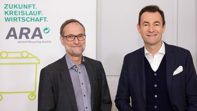 Bertram Barth (Integral Geschäftsführer) und Harald Hauke (ARA Vorstandssprecher) (Bild: ARA Altstoff Recycling Austria AG/APA-Fotoservice/Schedl)