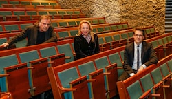 Das Festspiel-Direktorium Markus Hinterhäuser, Kristina Hammer und Lukas Crepaz. (Bild: Tschepp Markus)