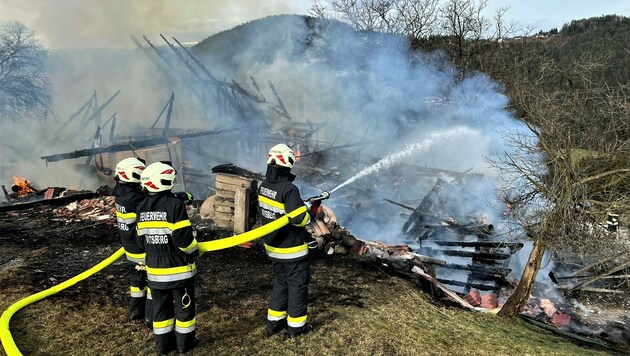 60 Feuerwehrleute waren im Löscheinsatz (Bild: FF Voitsberg)