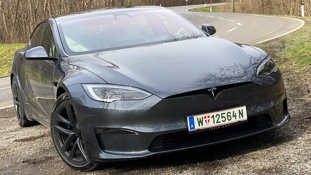 Das Model S Plaid darf auch gratis laden – wenn es nach dem 5. Februar bestellt wurde. (Bild: Stephan Schätzl)