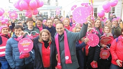 NEOS-Wahlkampfauftakt in Klagenfurt. (Bild: Rojsek-Wiedergut Uta)