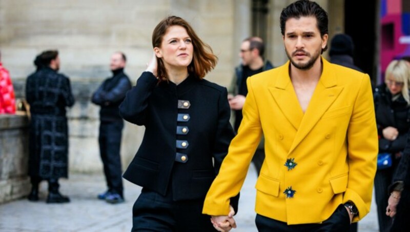 Kit Harington und Rose Leslie bei der Ankunft zur Louis-Vuitton-Show während der Pariser Herrenmode-Woche im Jänner 2023 (Bild: Jonathan Paciullo / Action Press/Sipa / picturedesk.com)