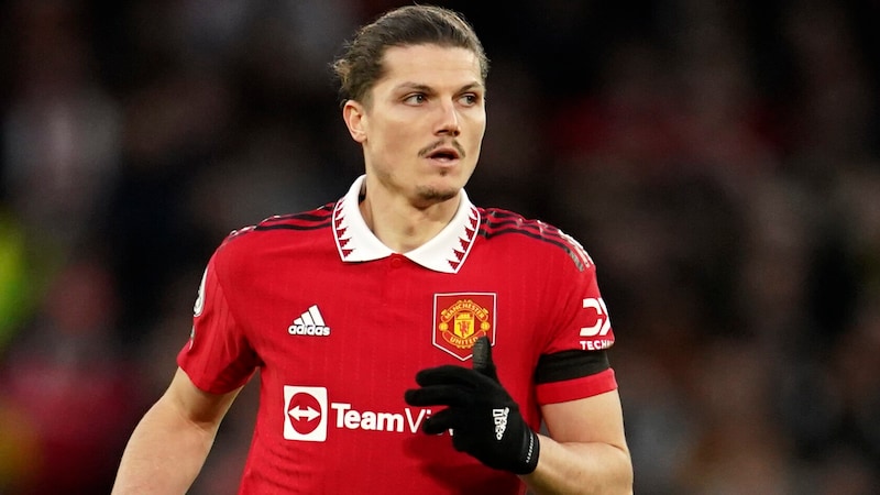 Marcel Sabitzer im Trikot von Manchester United (Bild: AP)