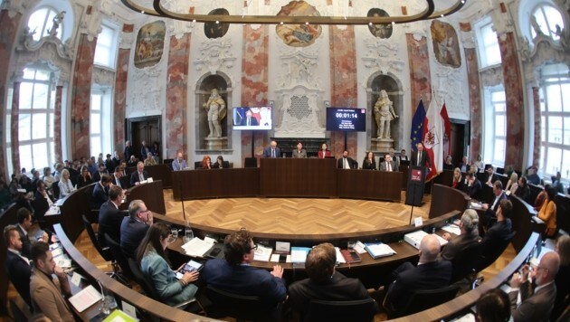 Der Tiroler Landtag tritt am Mittwoch und Donnerstag zur Februar-Sitzung zusammen (Bild: Birbaumer Christof)