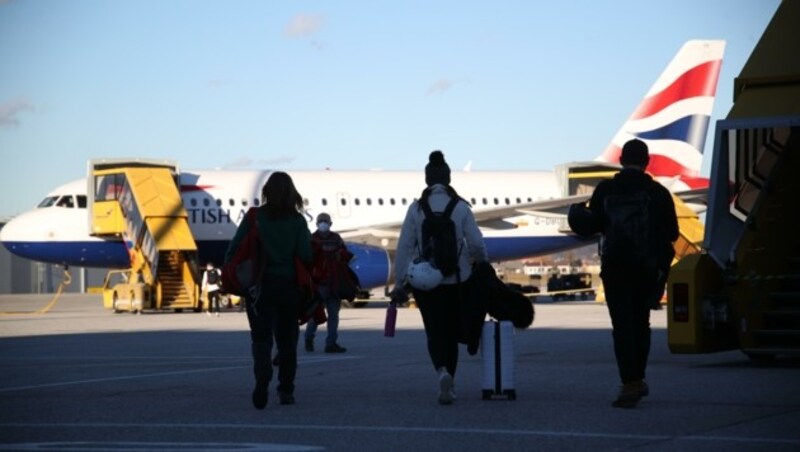 Salzburgs Flugtouristen sind vom giftigen Löschschaum nicht betroffen (Bild: Tröster Andreas)