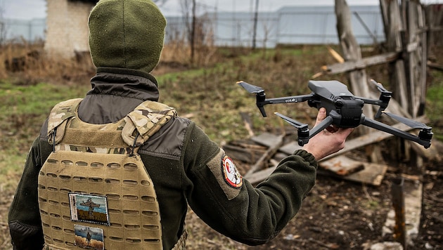 Zivile Drohnen werden von der Ukraine oftmals zur Aufklärung verwendet. (Bild: APA/AFP/Sameer Al-DOUMY)