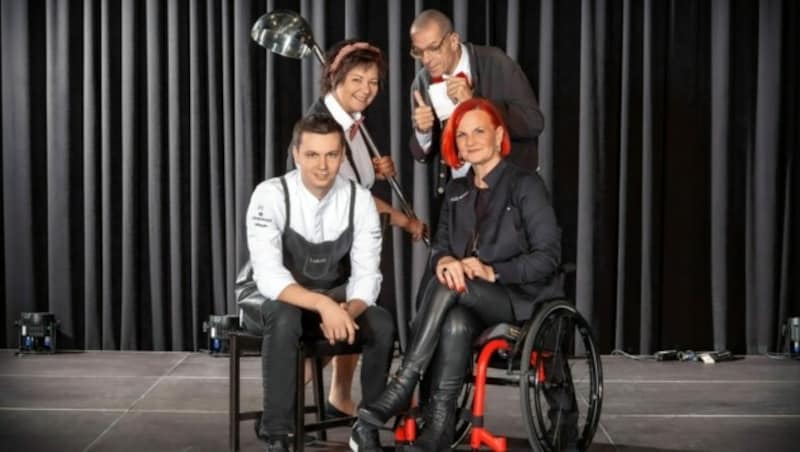 Sind bei den Galadinner für den guten Zweck dabei: 4-Hauben-Koch Lukas Kienbauer (vorne) & das Ensemble ProntoPronto mit Edith Grünseis-Pacher. (Bild: Markus Rambossek
Foto- und Mediendesign)