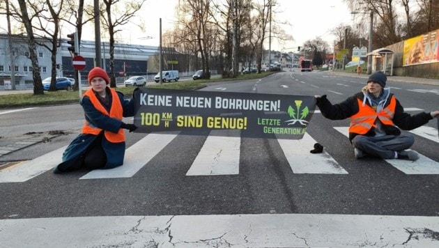 Klima-Protest in der Waldeggstraße in Linz (Bild: Letzte Generation Österreich)
