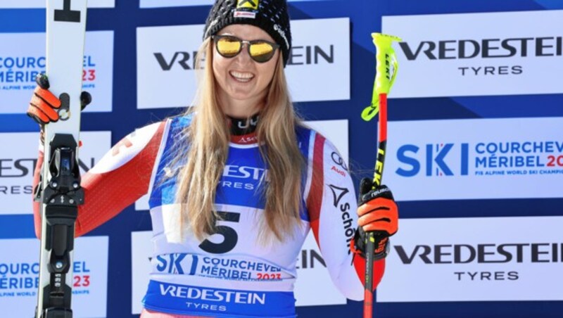 Nina Ortlieb raste bei der Weltmeisterschaft in Courchevel zur Silbermedaille in der Abfahrt (Bild: Christof Birbaumer)