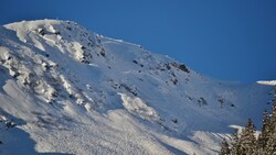 Zwei deutsche Wanderer waren bei ihrer winterlichen Bergtour zwar mit Steigeisen unterwegs, verwendeten diese aber nicht. (Bild: Juen Friedrich)