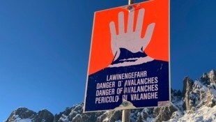 Derzeit ist in Vorarlberg die Lawinenwarnstufe 3 ausgerufen. 