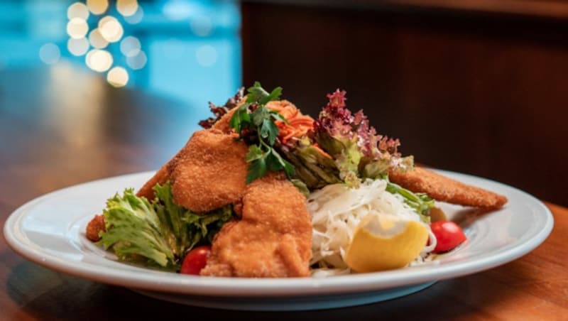 Steirischer Backhendlsalat (Bild: Stefan Popovici Sachim)