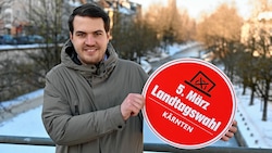 Luca Burgstaller ist Landtagsabgeordneter der SPÖ und Landesvorsitzender der sozialistischen Jugend Kärnten (SJG) (Bild: EVELYN HRONEK)