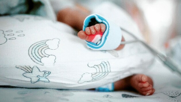Die Fünflinge wurden in der 29. Schwangerschaftswoche per Kaiserschnitt auf die Welt gebracht. (Bild: AP)