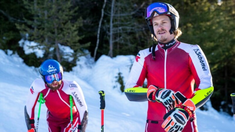 In guter Ausgangsposition: Marco Schwarz (l.) und Manuel Feller (Bild: GEPA pictures)