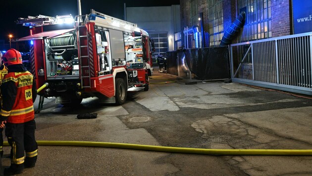 Wegen eines Kellerbrand endete der Besuch der Ausstellung am Freitag schon gegen 18 Uhr. (Bild: APA/STADT WIEN | FEUERWEHR)
