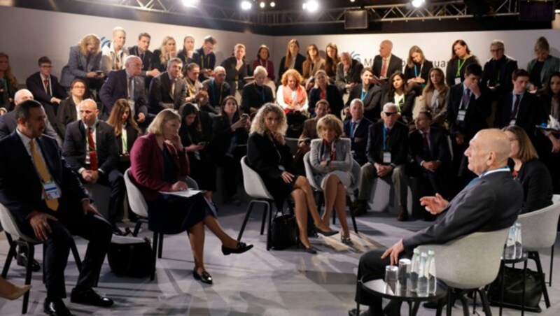 Teilnehmerinnen und Teilnehmer der Sicherheitskonferenz in München (Bild: Odd Andersen/AFP)