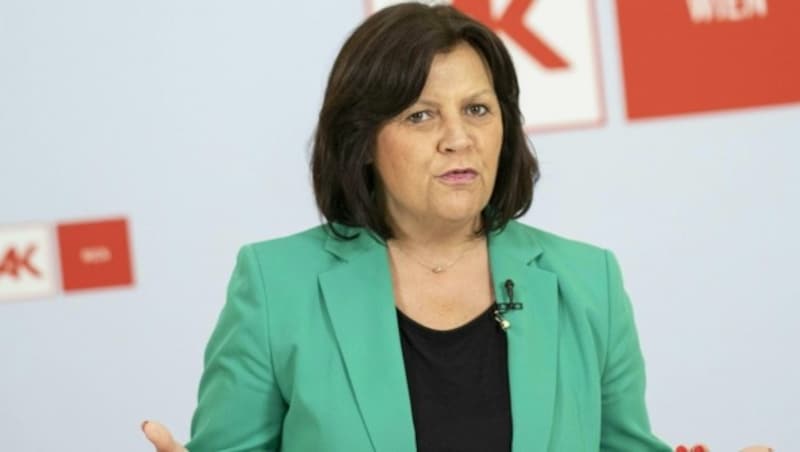 Arbeiterkammer-Präsidentin Renate Anderl (Bild: APA/TOBIAS STEINMAURER)