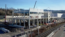 Der Bau der neuen Produktionshalle in Steyr geht voran. (Bild: BMW Group Werk Steyr)