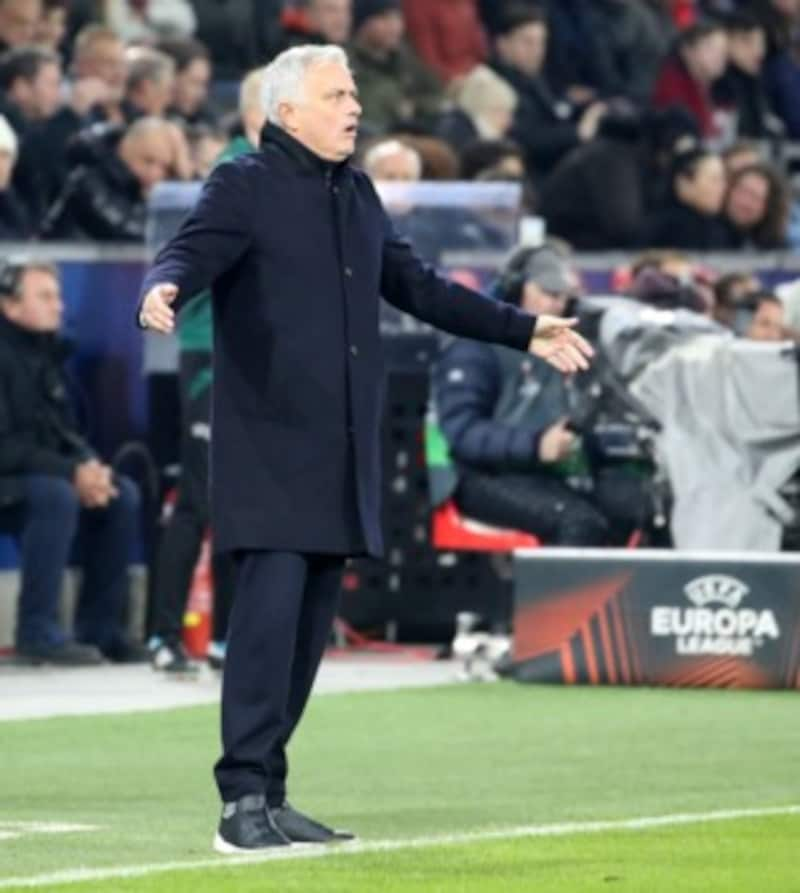 Jose Mourinho und die AS Roma müssen einen 0:1-Rückstand im Rückspiel aufholen. (Bild: Kronen Zeitung)