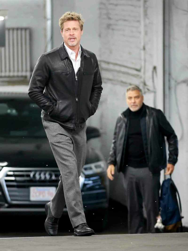 Brad Pitt und George Clooney drehen in New York gerade die Thriller-Serie „Wolves“. (Bild: www.PPS.at)