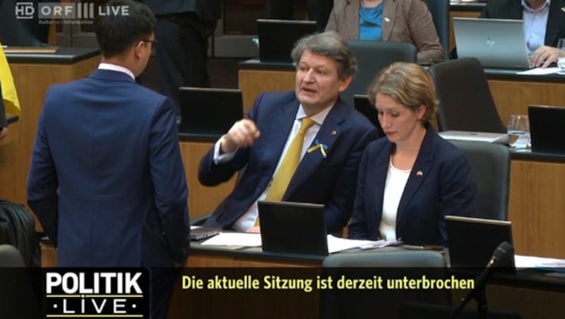 Der ehemalige Journalist und nunmehrige NEOS-Politiker Helmut Brandstätter sorgte für Empörung in der Reihen der FPÖ. (Bild: Screenshot/tvthek.orf.at)