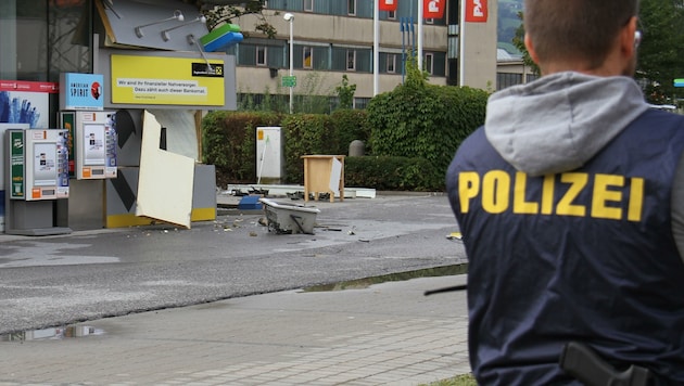 Am Gelände eines Einkaufsparks in Vomp wurden knapp 100.000 Euro erbeutet. (Bild: ZOOM.TIROL)