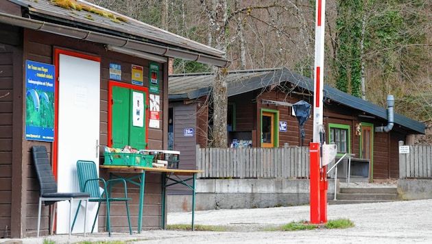 Im Fall des vermissten Mohanad A. gelangt ein ungarisches Brüderpaar immer mehr unter Druck. Ein Zeuge will die Verdächtigen nach der Tat am Campingplatz Aigen gesehen haben. Von der Leiche fehlt noch immer jede Spur. (Bild: Markus Tschepp)