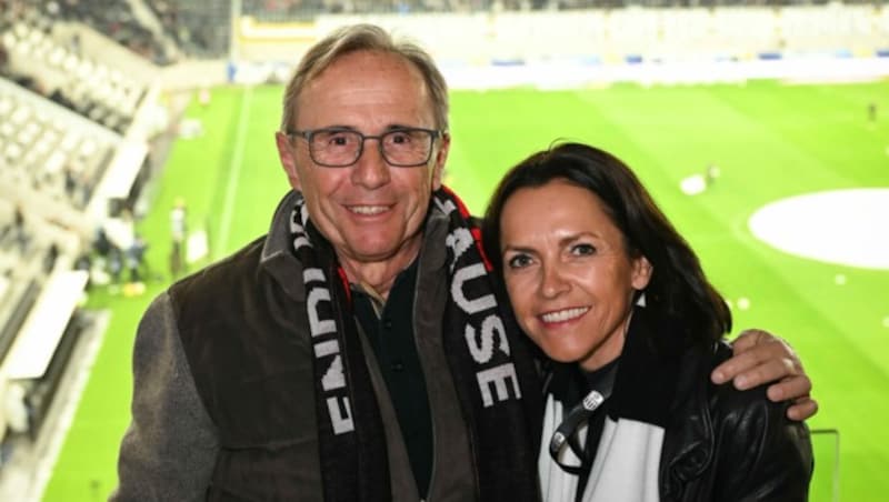 Simone Oberndorfer mit Oberndorfer-Geschäftsführer Werner Pröll. (Bild: Markus Wenzel)