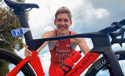 Erster Sieg in der Triathlon-Elite: Lukas Pertl (Bild: Lukas Pertl)