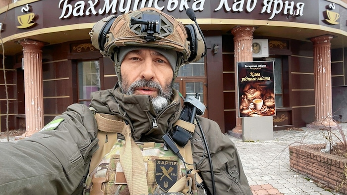 Honorarkonsul Vsevolod Kozhemyako im Kriegseinsatz ...