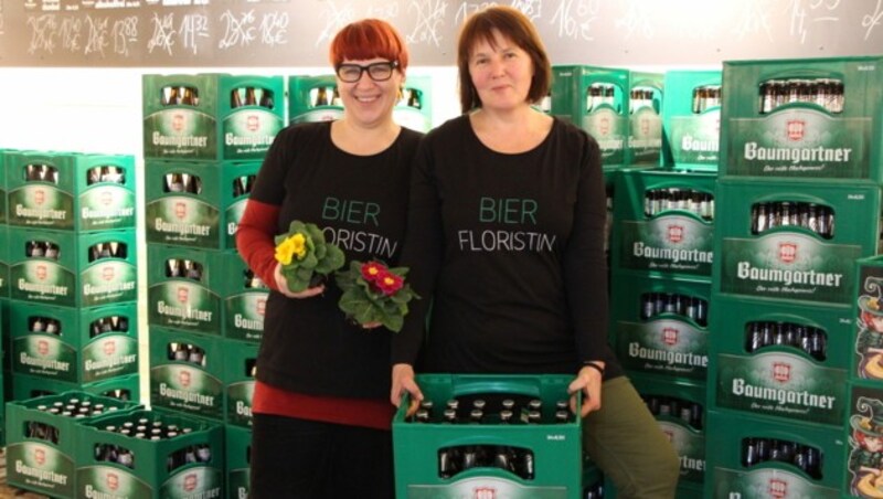 Die Mitarbeiterinnen von Mario Helmhart bei ihrem auf einen Tag begrenzten Einsatz im Brau-Shop des Bierproduzenten in Schärding. (Bild: zVg)