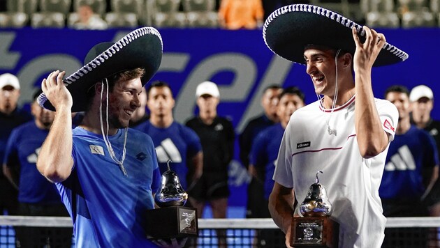 Lucas Miedler (li.) und Alexander Erler feierten in Acapulco eine „Fiesta Mexicana“, gewannen ihren ersten Doppel-Titel im Ausland. (Bild: AP)