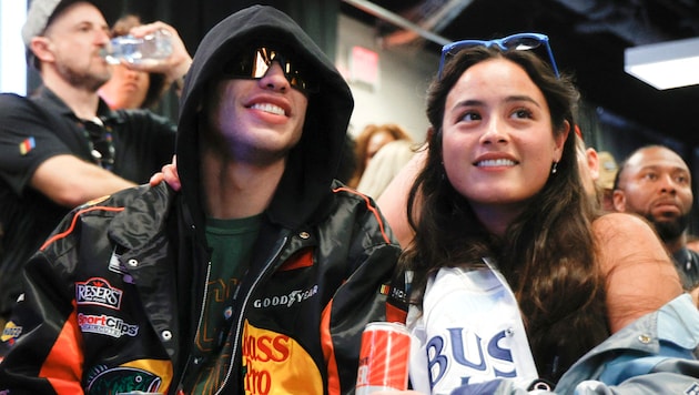 Pete Davidson und seine Freundin Chase Sui Wonders (Bild: APA/Chris Graythen/Getty Images/AFP)