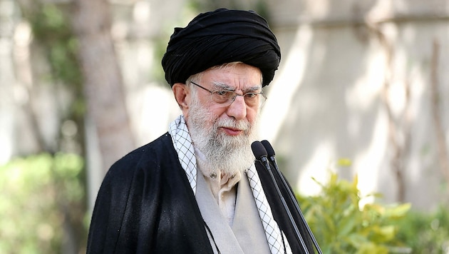 Religionsführer Khamenei (Bild: APA/AFP/khamenei.ir)