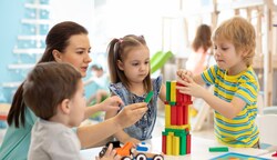 800 Kinder brauchen einen neuen Kindergartenplatz (Symbolfoto). (Bild: stock.adobe.com)