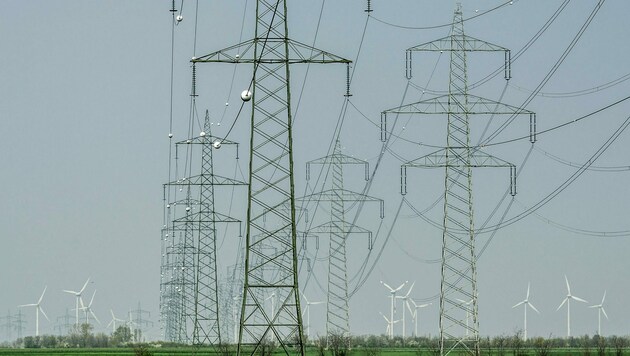 Spannung liegt in der Luft. Die Energiepreispolitik setzt Kunden unter Strom und ist für viele nicht nachvollziehbar. (Bild: Netz Burgenland)