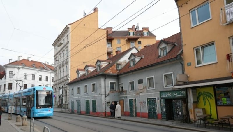 Das baufällige Gebäude wurde entrümpelt. (Bild: Christian Jauschowetz)