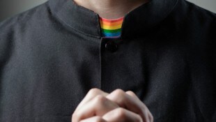 El grupo católico Catholic Laity and Clergy for Renewal ha invertido millones de dólares para localizar a sacerdotes homosexuales.  (Imagen: Alessandro de Leo - stock.adobe.com)